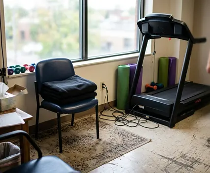 A Renter-Friendly Acoustic Reset for One Afternoon